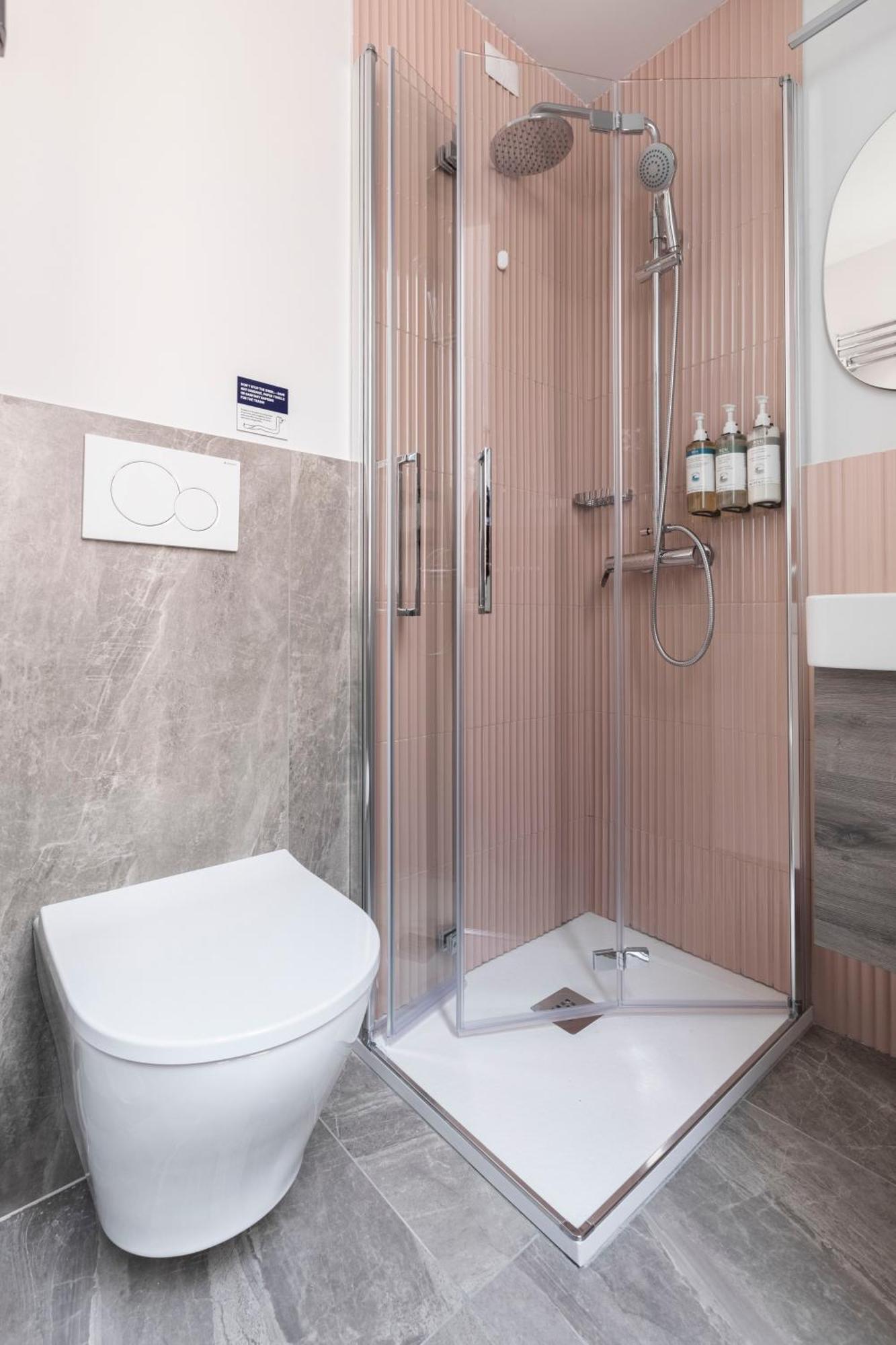 Hotell Numa Linea
